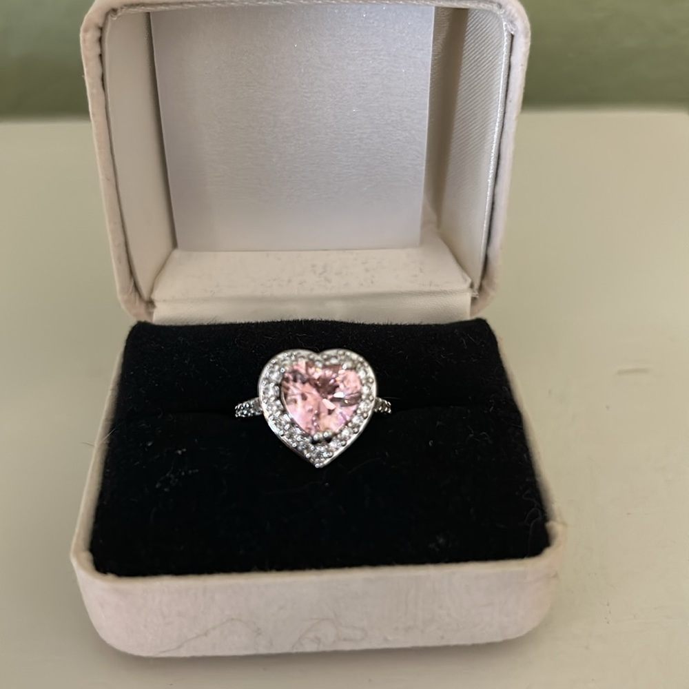 Pink heart shaped ring size 5